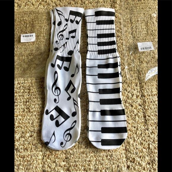 New in package musical socks - Picture 1 of 4